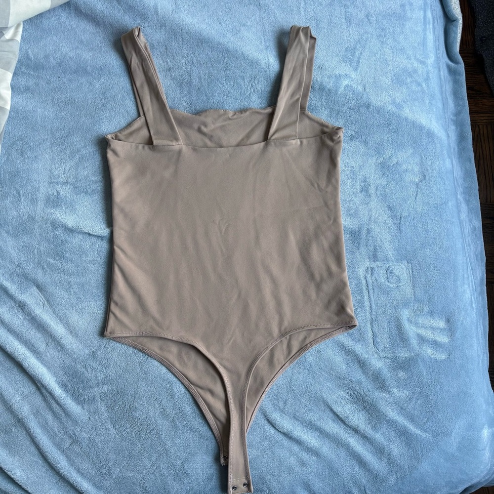 Abercrombie Soft Af collection Bodysuit Grey Brown Large EUC - Picture 5 of 7
